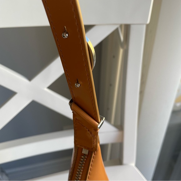 *SOLD* STAUD Scotty Shoulder Bag in Tawny - Picture 7 of 12